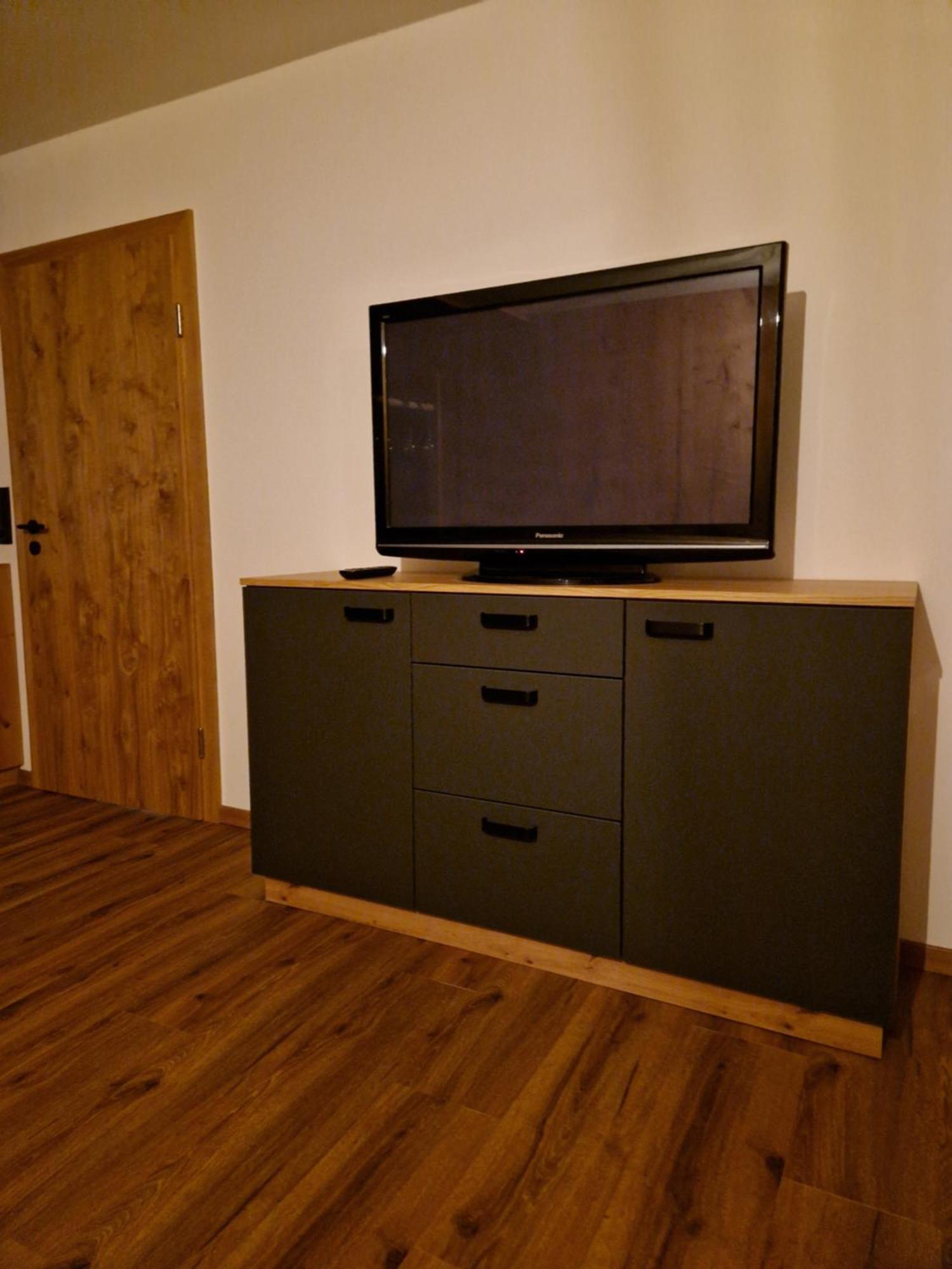 Haus Raetikon Apartment บรานด์ ภายนอก รูปภาพ
