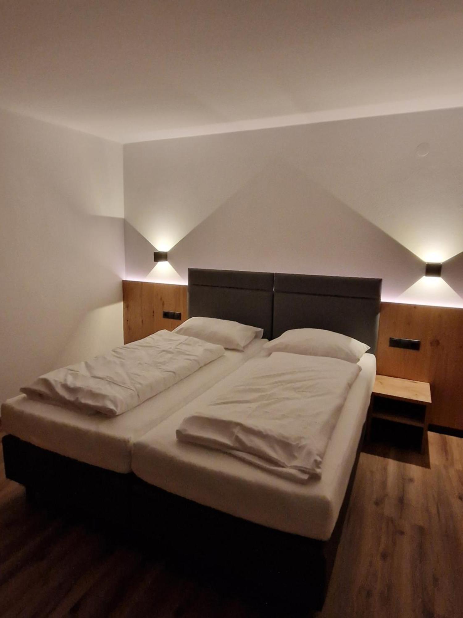 Haus Raetikon Apartment บรานด์ ภายนอก รูปภาพ