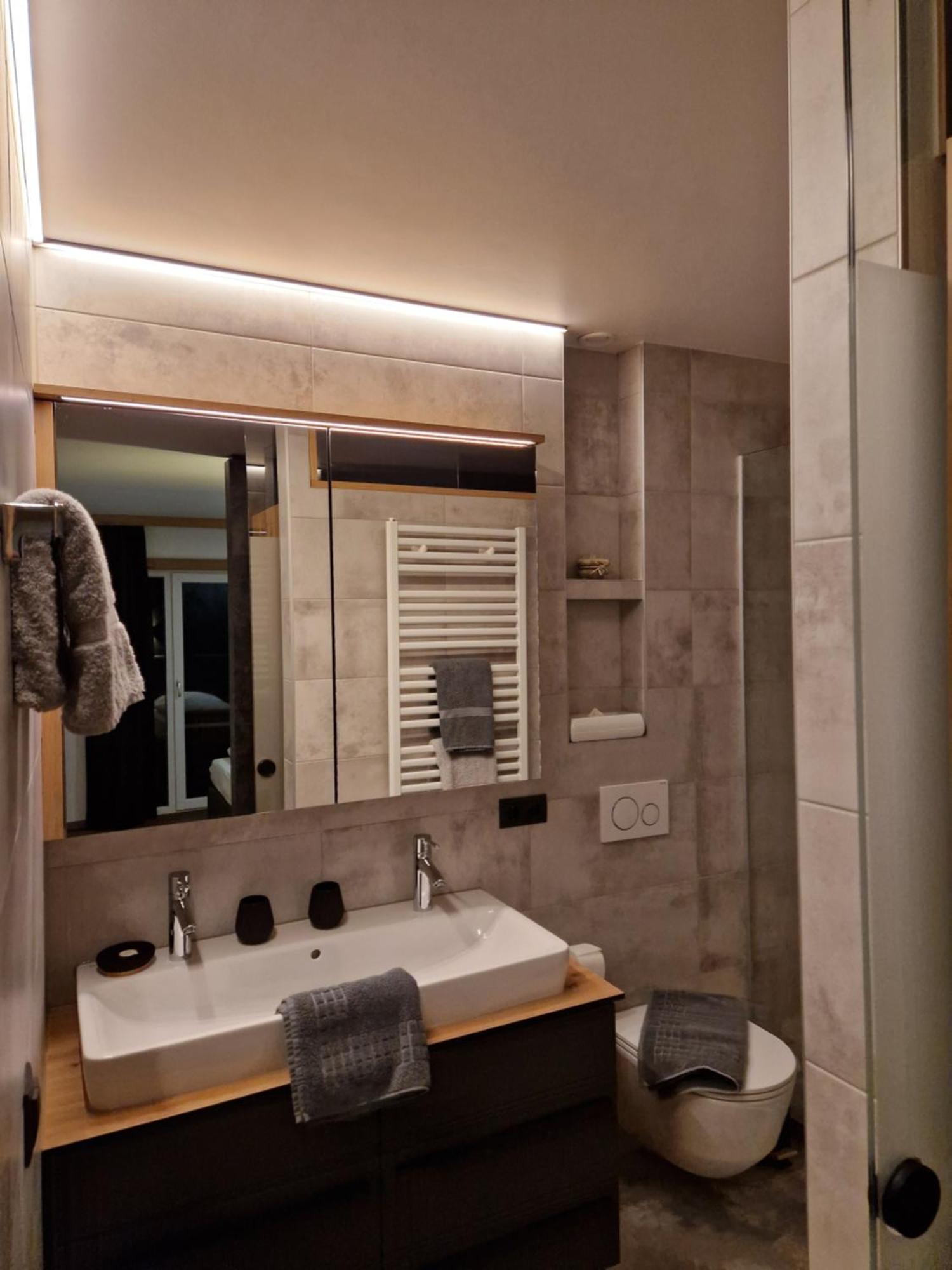 Haus Raetikon Apartment บรานด์ ภายนอก รูปภาพ